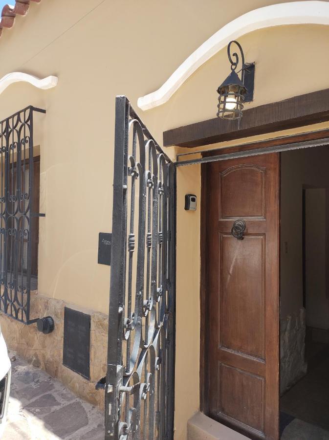 Casa Con 3 Dorm Y Parrilla Pedacito De Cielo Cocina Holiday home Tilcara